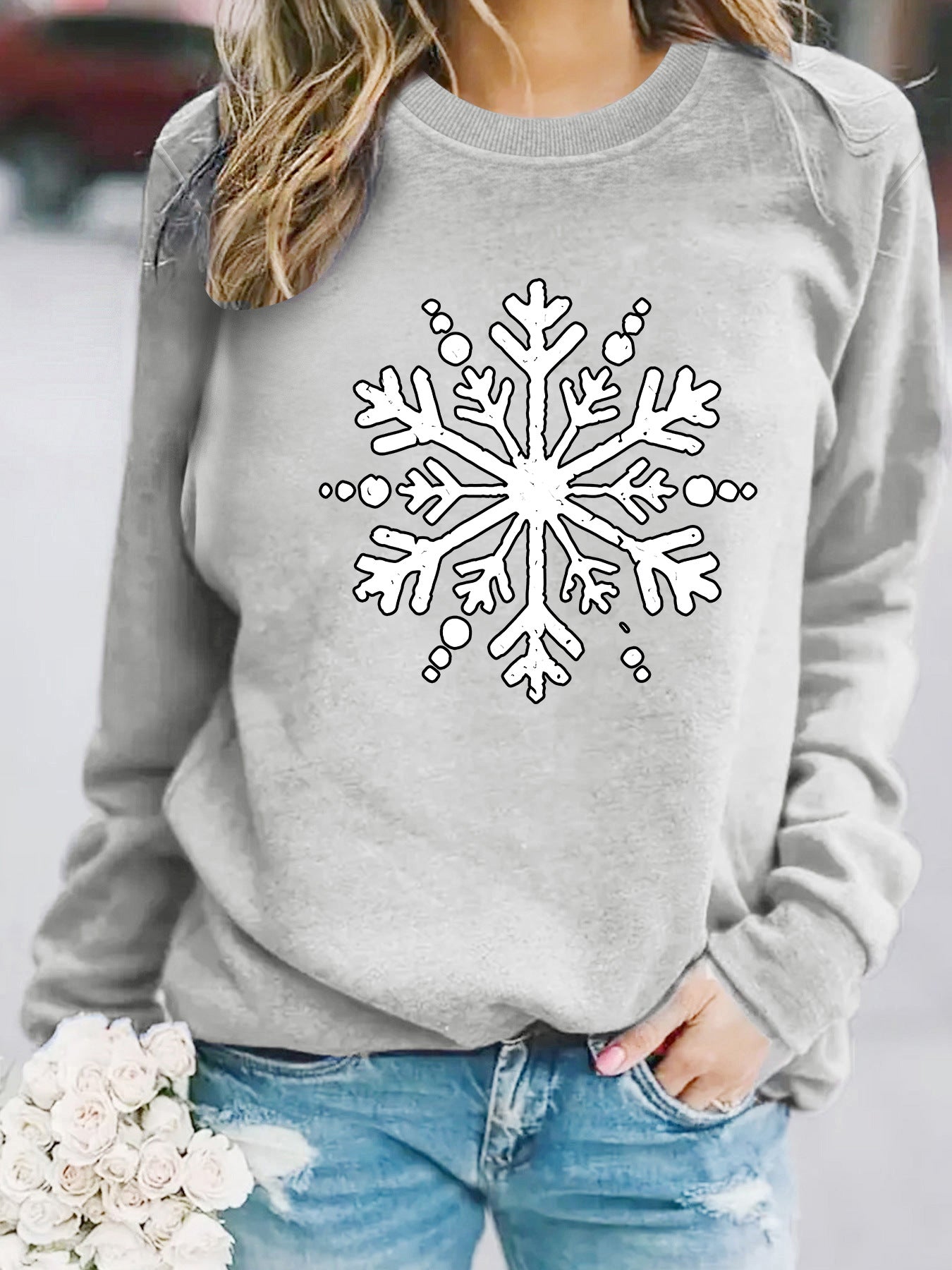 Snowflake print round neck hoodie for women