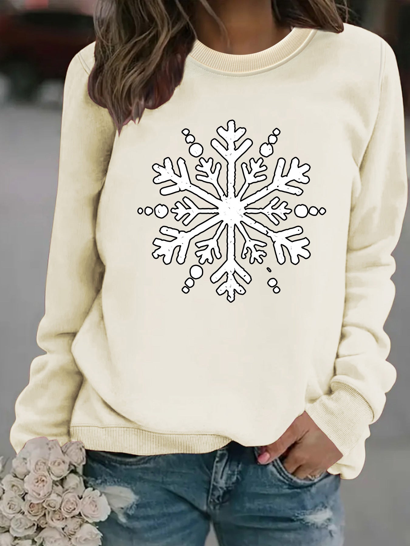 Snowflake print round neck hoodie for women